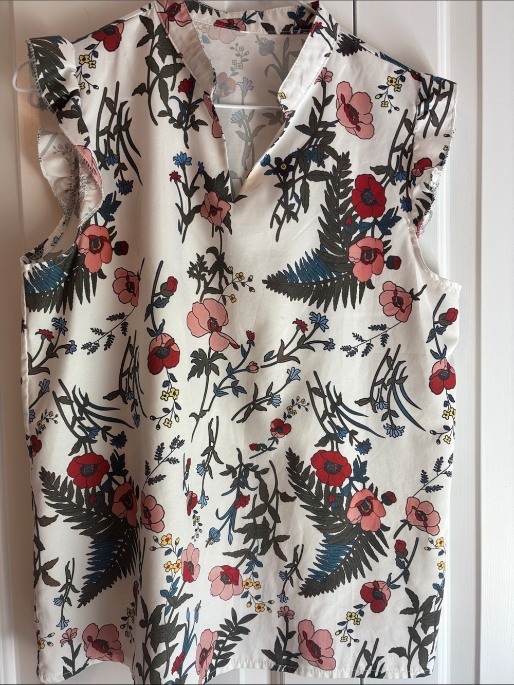 Floral Sleeveless V-Neck Top - Ivory with Pink & Red Flowers Size Medium